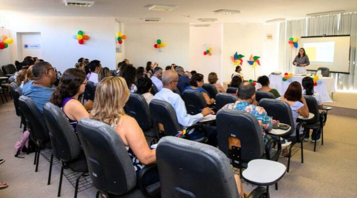 
                    Assistência Social: Servidores participam de curso de capacitação                
