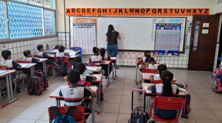 
                    Educação de Vila Velha abre processos seletivos para cargos do magistério                
