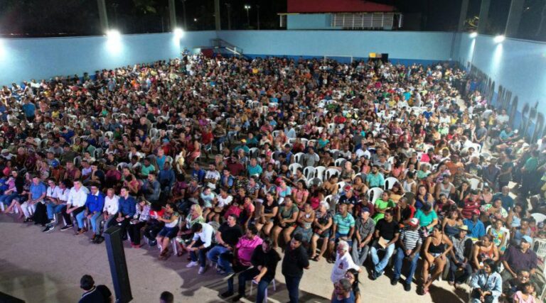 
                    ​Regularização fundiária em Morada da Barra atrai 2,5 mil pessoas                

